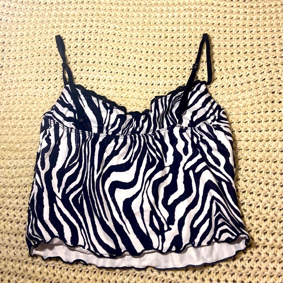 Animal Print Top size medium - Picture 2 of 3